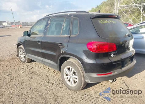 2015 Volkswagen Tiguan S z USA, uszkodzony, nr VIN WVGAV7AX7FW610991